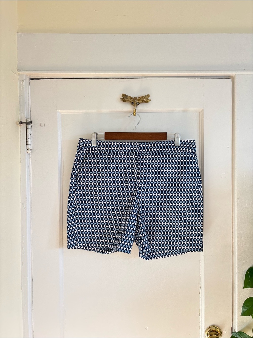 BODEN Women’s Geometric Diamond Pattern Teal Blue Chino Shorts Size US 10